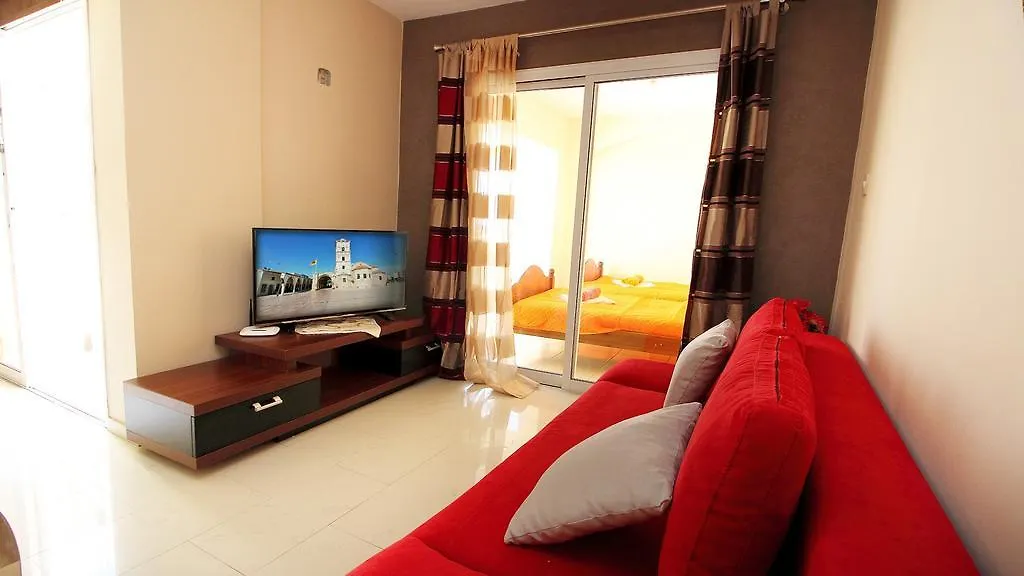 Panikos Beach Apartment I Larnaca