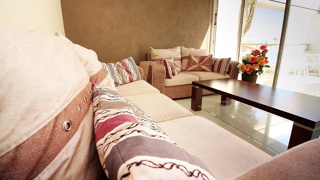 Panikos Beach Apartment I Larnaca