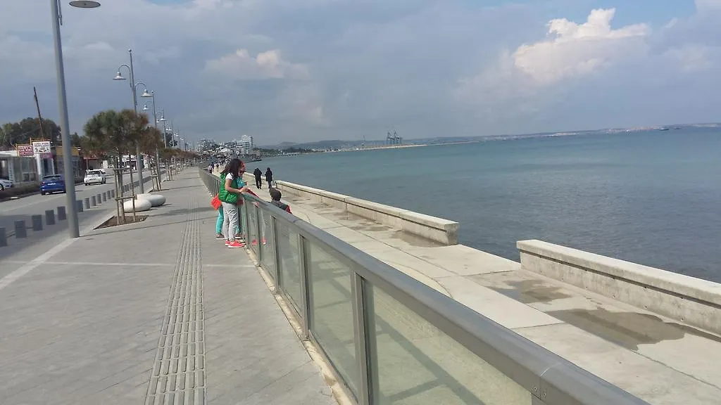 Panikos Beach Apartment I Larnaca